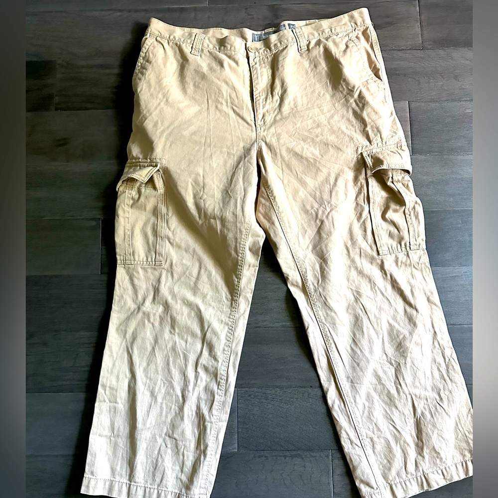 Old Navy Loose fit Cargos
